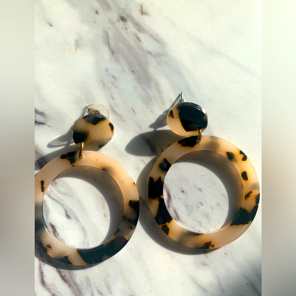 ACRYLIC EARRINGS HOOP STUDS